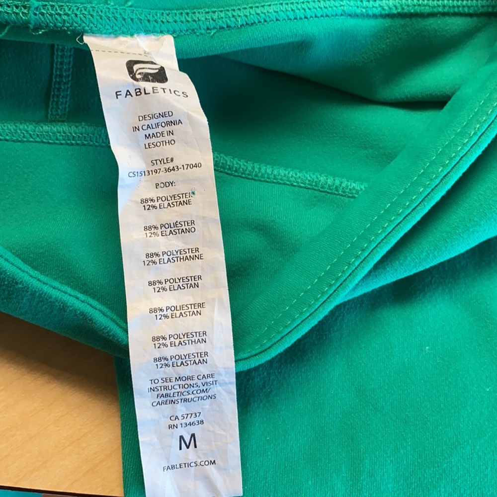 Fabletics Solid Salar Power Hold Crop - image 6